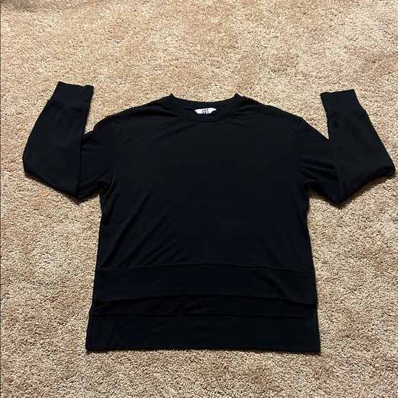 JoyLab Tops - JoyLab Black Cozy Sweatshirt Small